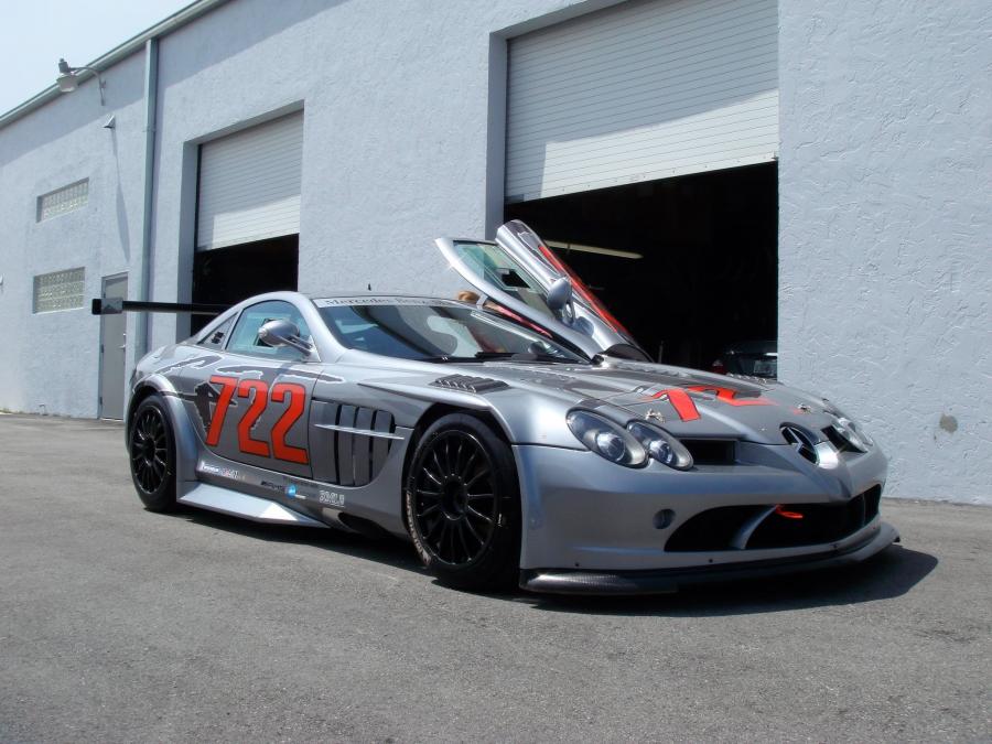 Mercedes-Benz SLR McLaren 722 GT 2007 года  (фото 4 из 20)